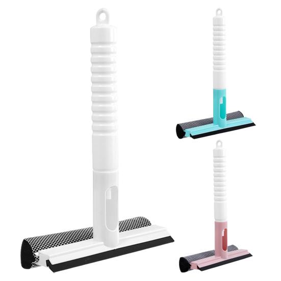 Stěrka na sklo s rozprašovačem vody Protiskluzová rukojeť Design Závěsné skladování Multifunkční čistič 3 v 1 Oboustranný kartáč Škrabka