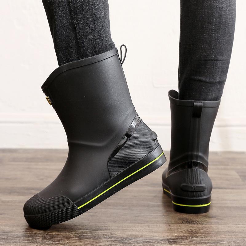 Short tube men's rain shoes non-slip waterproof fashion rain boots fleece warm rubber shoes kitchen work medium tube water shoe cover shoes