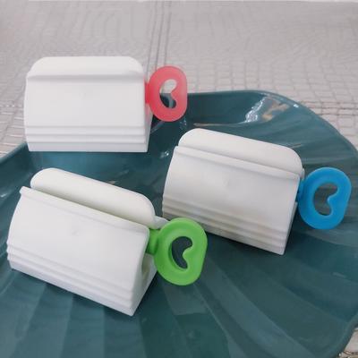 Banyo ve tuvalet – Diş macunu sıkacağı
