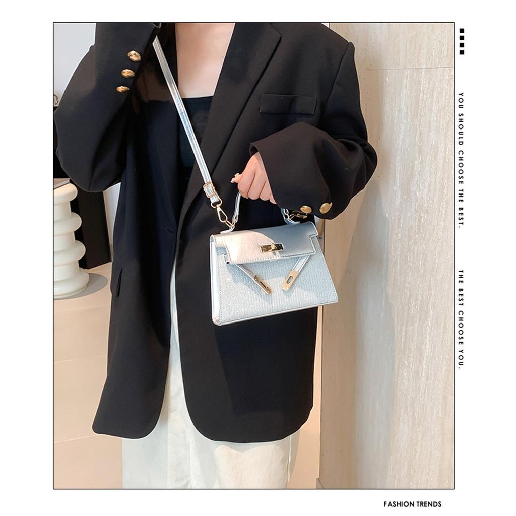 Niche Design Small Bag Female Tide Net Red Fashion Shoulder Crossbody Handbag Women's Bag