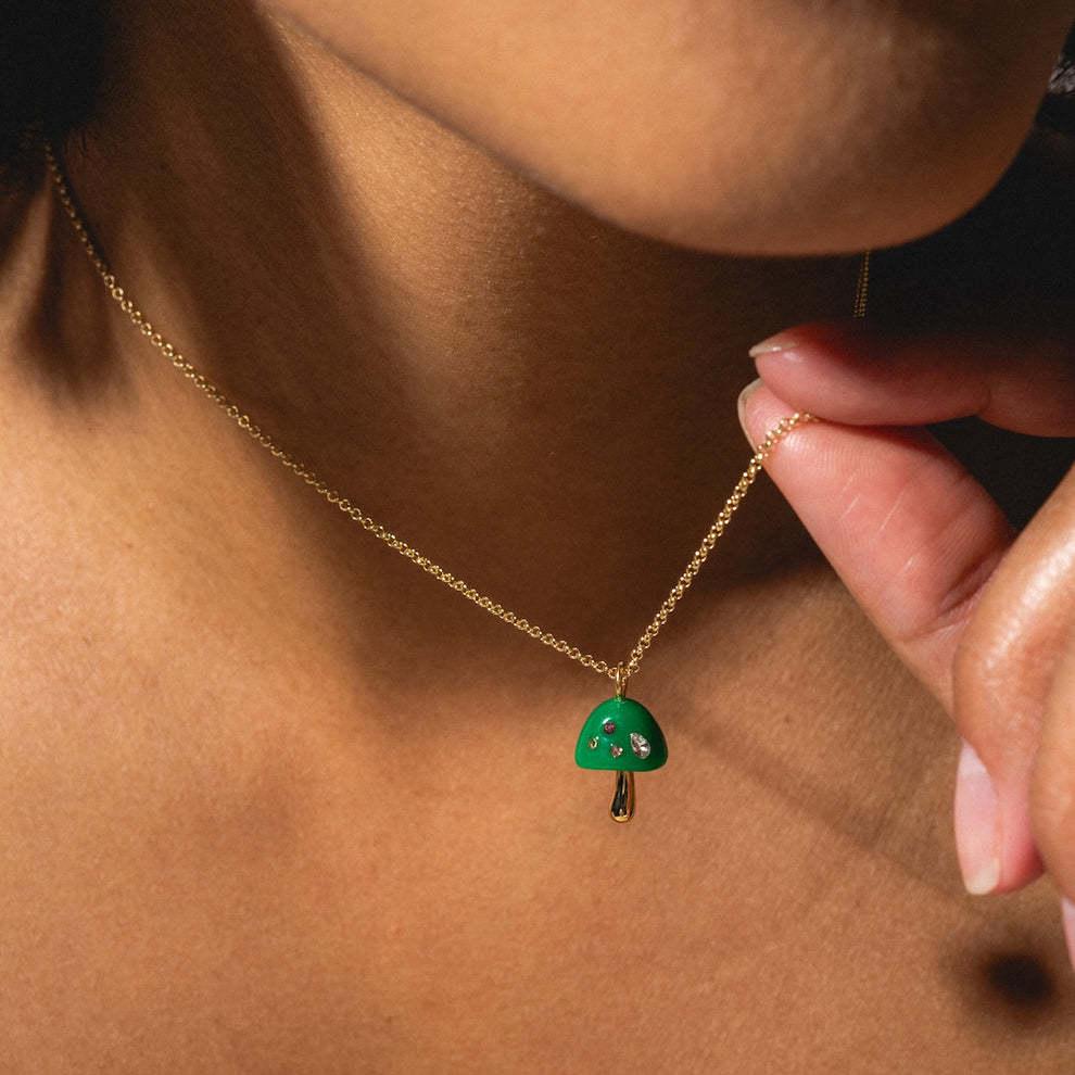Stylish Women's Mushroom Pendant Necklace: Niche Design with Cute Clavicle Chain, 18K Gold-Plated Copper Lotus Seed Pod.