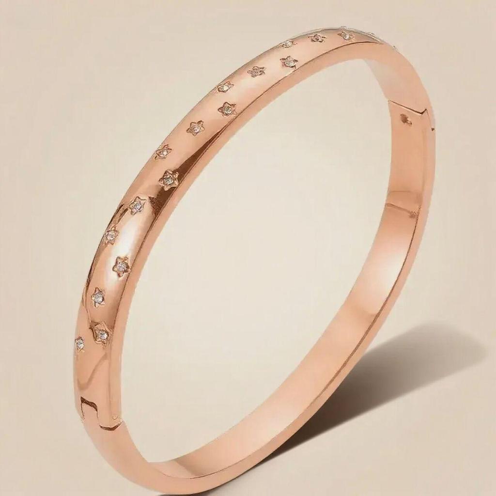 European INS Style 18K Gold Titanium Steel Star Buckle Bracelet - Fashionable, High-End Light Luxury Design