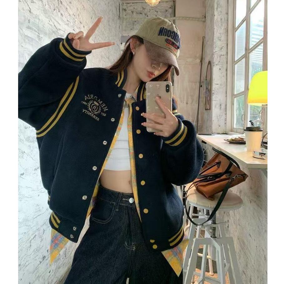 Unisex Retro Embroidered Color Block Baseball Jacket - Slimming & Versatile for Autumn/Winter
