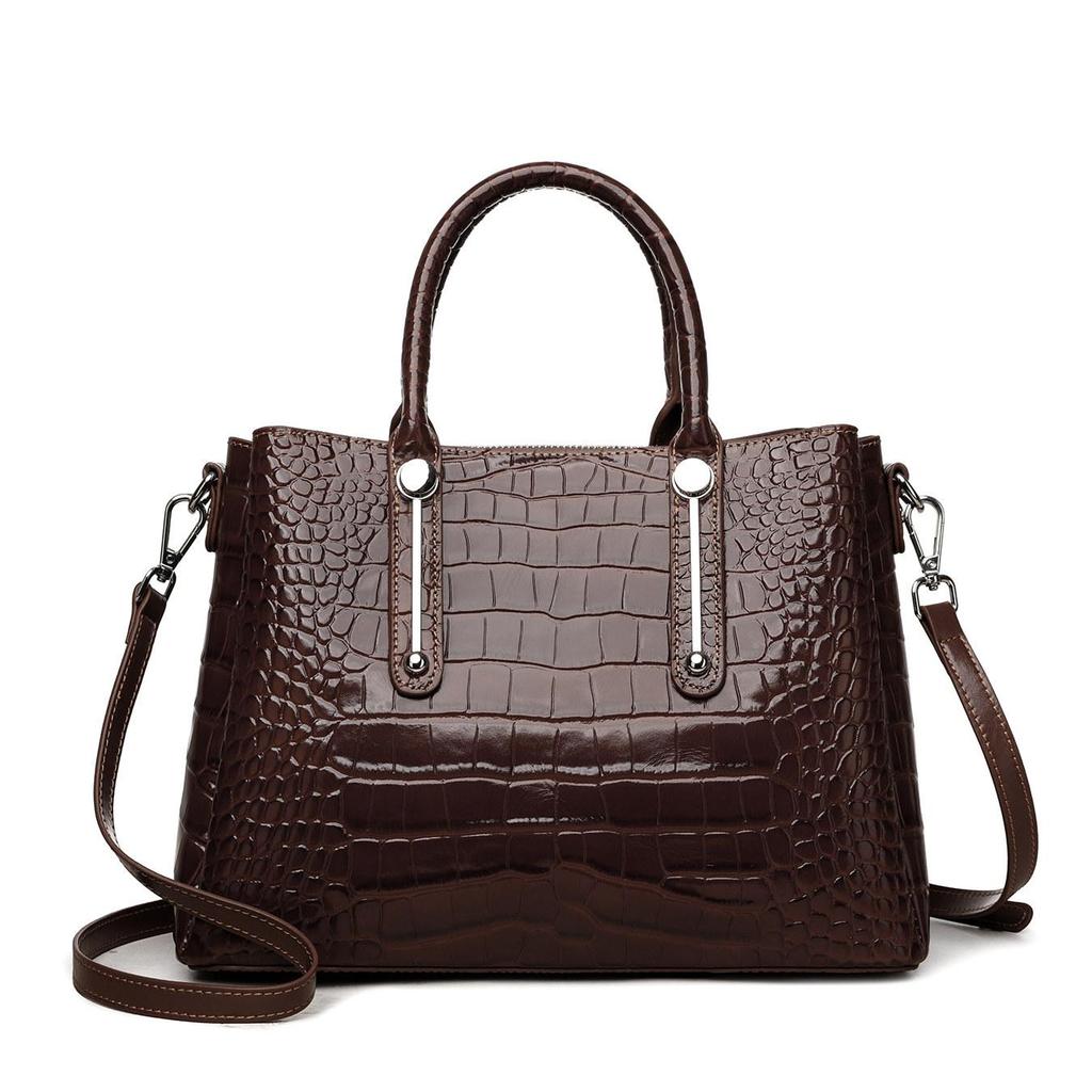Elegant Brown Croco-Embossed Cowhide Tote Bag – Stylish & Practical for Everyday Use