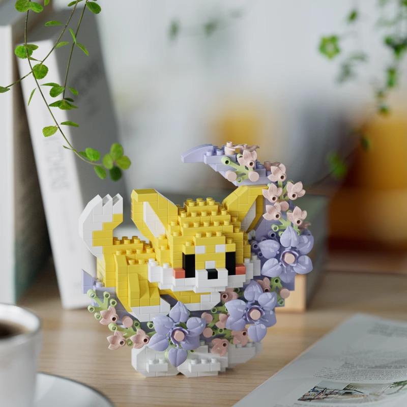 Compatible Music Flower Box: Secret Language Building Blocks, Preserved Flower Bouquet, Handmade Ornament, New Year Gift.