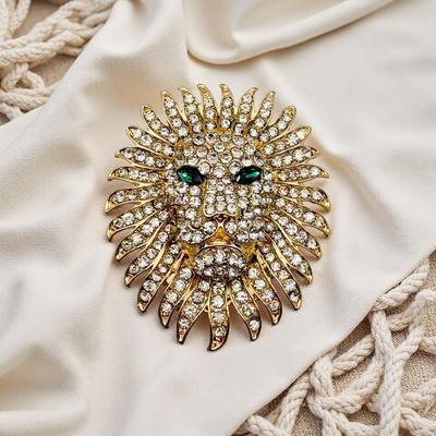 Lion Head Rhinestone Brooch: European/American Style Coat Accessory, In Stock.