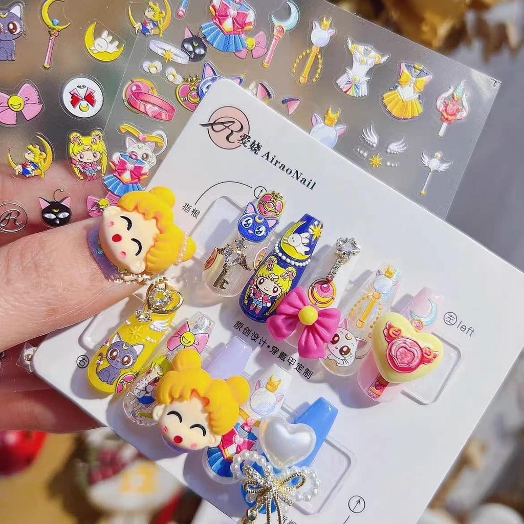 Nové 5D embosované anime nálepky na nehty Sailor Moon Dětské Princeznovské Kreslené Anime Měsíc Vlasy Sailor Moon Anime Nálepky na Nehty 4 Kusy Sailor