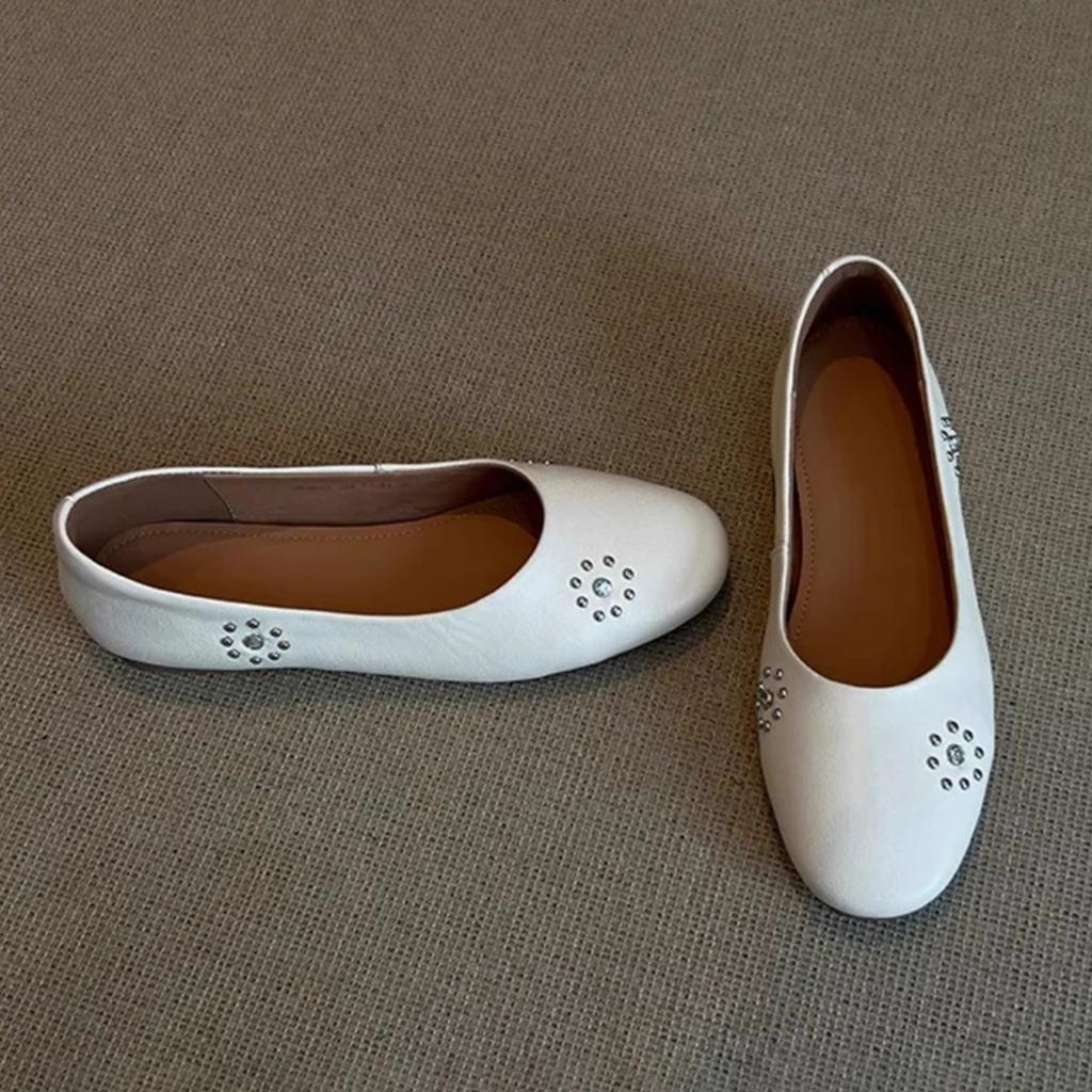 Sheepskin Version~ Niche Design Round Head Leather Shallow Mouth Flat Sole Shoes Fairy Style Temperament Rhinestone Mary Jane Shoes