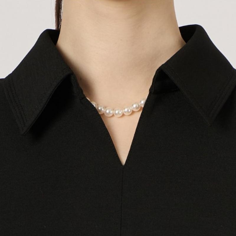BCBG V Neck Collar Dress B4m3o606