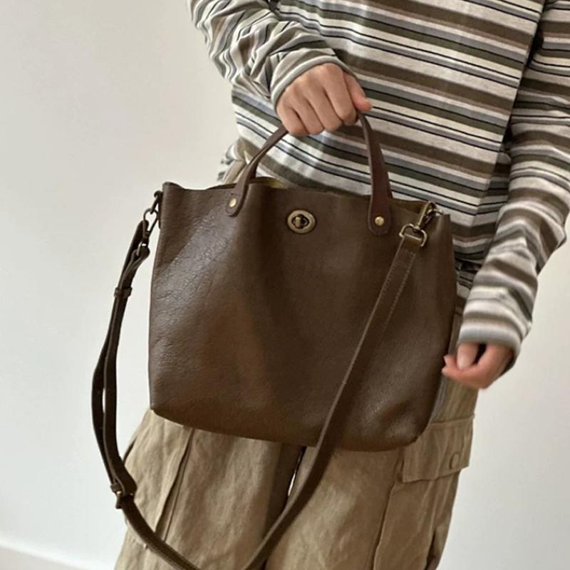 Vintage Genuine Leather Tote Bucket Bag Luxury Top-grain Cowhide Vegetable-tanned Crossbody Bag For Commuting Versatile Shopper