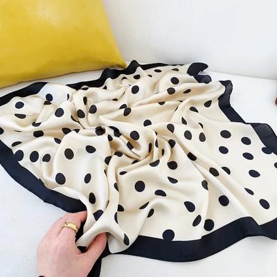 70*70cm Modisches Taschentuch Punktmuster Seidensatin Halstuch Für Damen Kleine Schals Haartücher Damen Taschentücher Für Damen