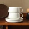 Set Simplu Cană de Cafea și Farfurioară din Ceramică Albă