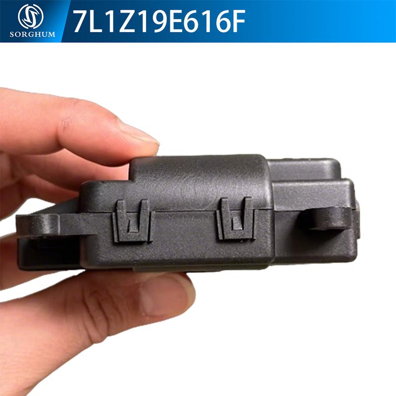 8L8Z19E616C HVAC Heater Blend Door Actuator For Ford Escape Expedition F150 Lincoln Navigator 8L8Z-19E616-C 7L1Z19E616F Z1136580