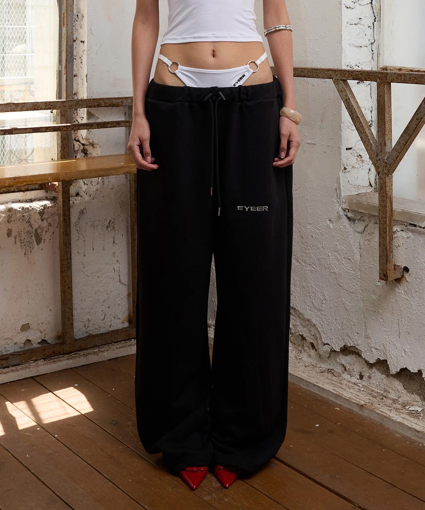 Iwaiial Basic Logo Brief Layerd Sweatpants - Black