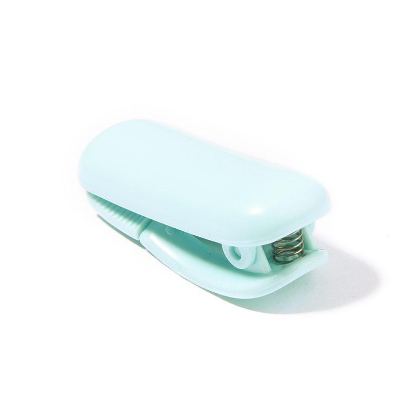 1pc Plastic Lash Adhesive Tape Split Tools Mini Portable Eyelash Extension Tape Cutter Makeup Lash Extension Supplies Dispenser