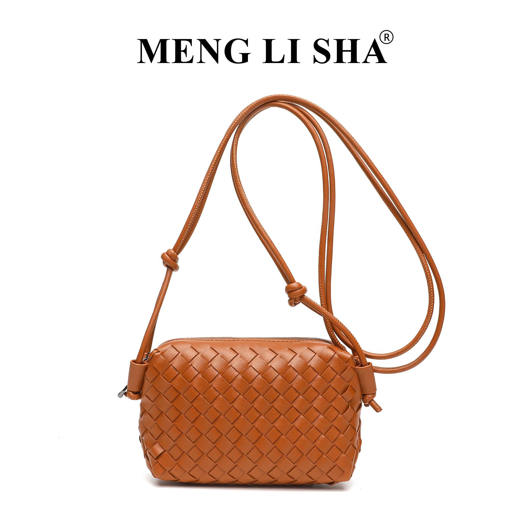 

Handmade Woven Bag, New Versatile Small Square Bag, Mini Phone Bag, Casual and Simple Single Shoulder Crossbody Bag