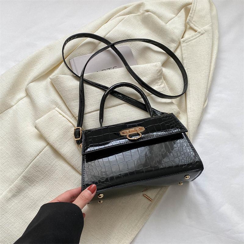

Trendy Pu Leather Shoulder Bag 2023 Summer Fashion Small Crossbody Bag With Lock Black Purple Green Blue Gold чёрный