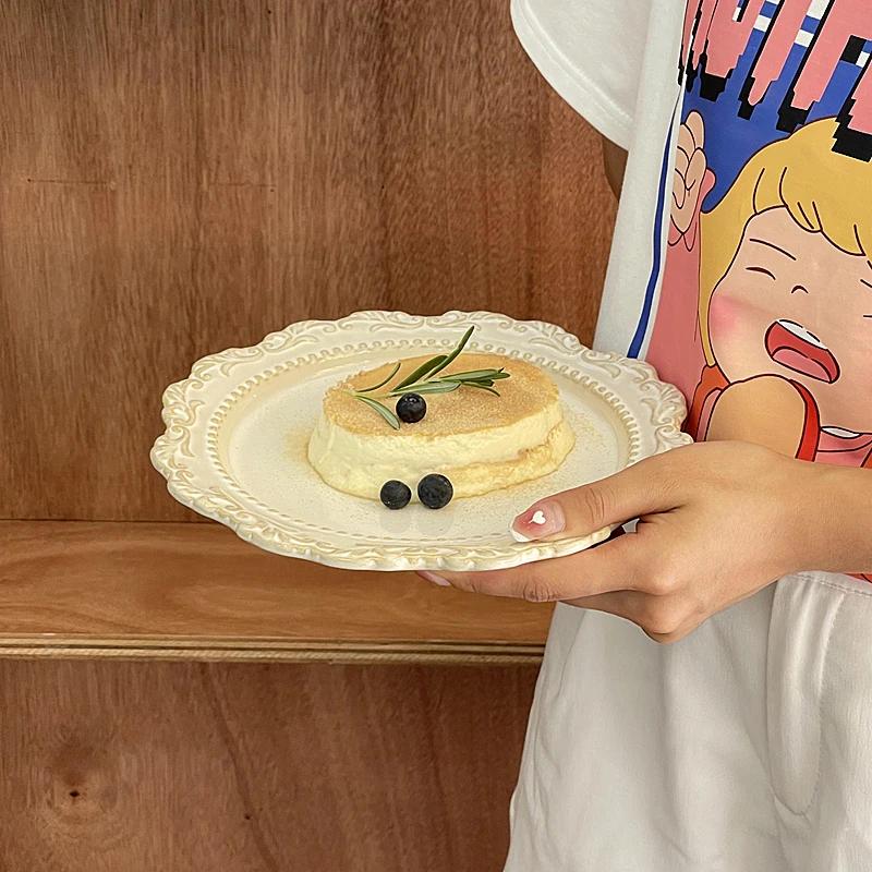 Vintage Relief Lace Ceramic Plates French Style Dessert Western Dishs Daily Household Cake Pasta Salad Plate