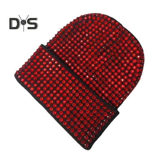 

Унисекс зимняя шапка со складчатыми полями, однотонная эластичная шапка со стразами, сохраняющая тепло, для взрослых, для холодной погоды, для улицы и повседневной жизни красный