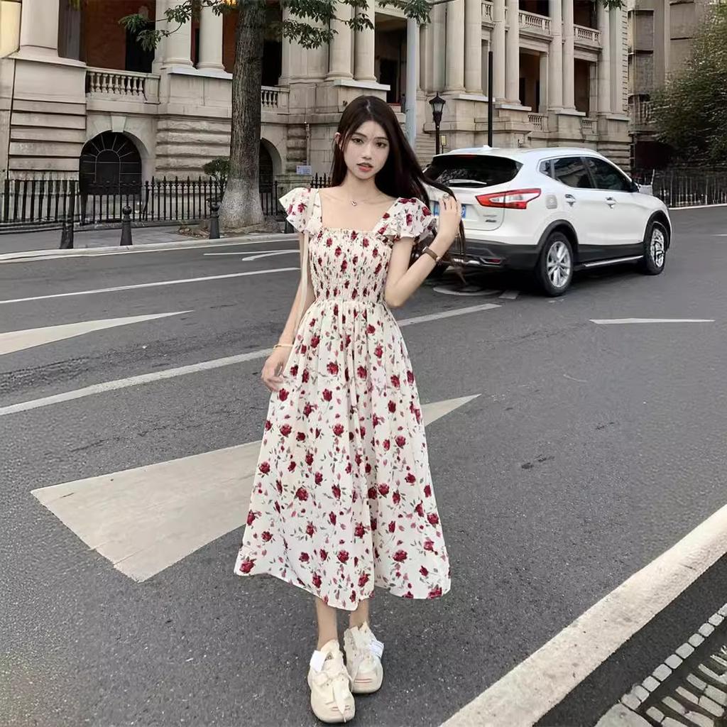French first love Xiaofei sleeve square neck coffee break A-word long skirt pleated waist thin dress women's summer 2026