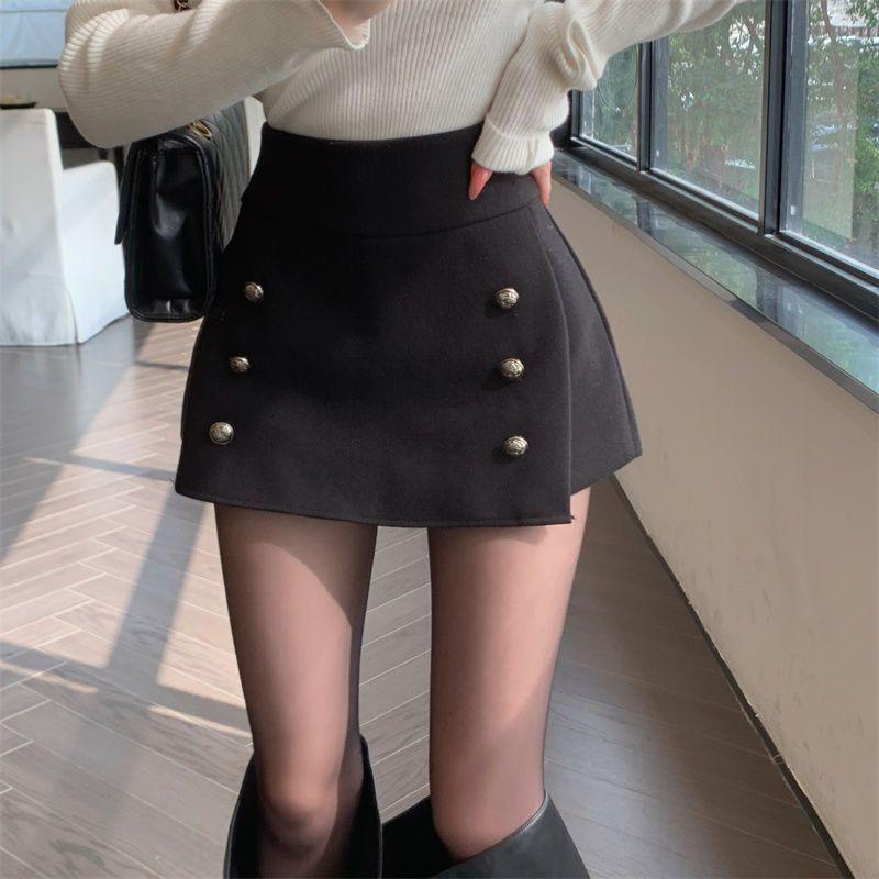 2025 Autumn/Winter High-Waisted Woolen Culottes with Double-Breasted Slim-Fit Design