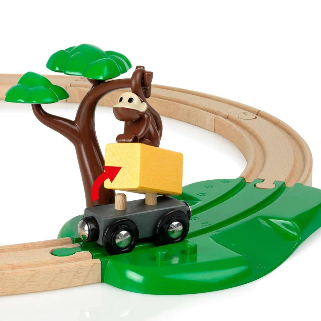 BRIO Safari Circle Set for ages 3 and Wooden Wooden Rail Gift 33720, up. [Toy, Toy, Rail, Set, (Birthday/Christmas)]