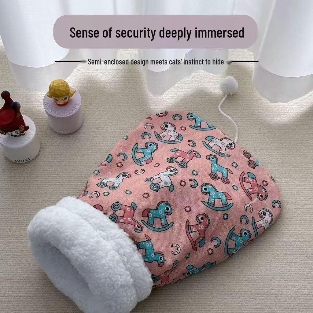 Cozy Winter Cat Bed: Semi-Closed Sleep Nest & Blanket Mat
