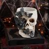 Realistisches Totenkopf-Dekor Gotischer Stifthalter, Gruselige Schmetterlings-Make-up-Pinsel Halloween-Themen-Schreibtisch-Organizer, Schreibtisch-Stiftebecher für Home Office