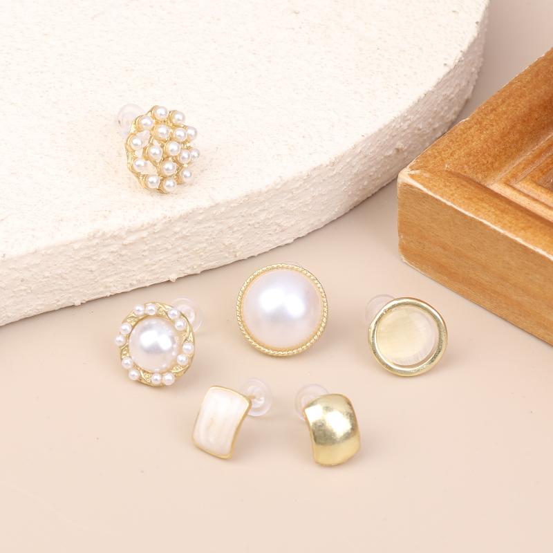 6Pairs Elegant Geometry Trim Edge Pearl Stud Earrings Gold Color Imitation Style for Wedding Ceremony
