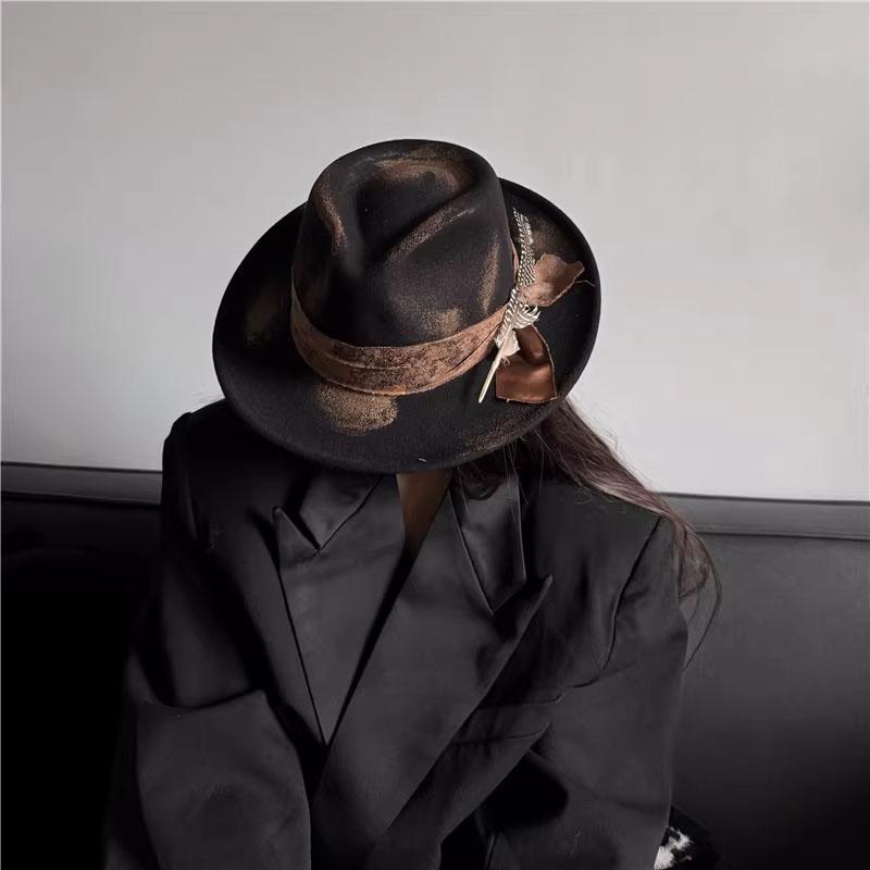 Vintage Feather Fedora Felt Hat Women Men Gentleman Hats 2026 Spring Casual Wide Brim Black Top Hip Hop British Men's  Jazz Cap