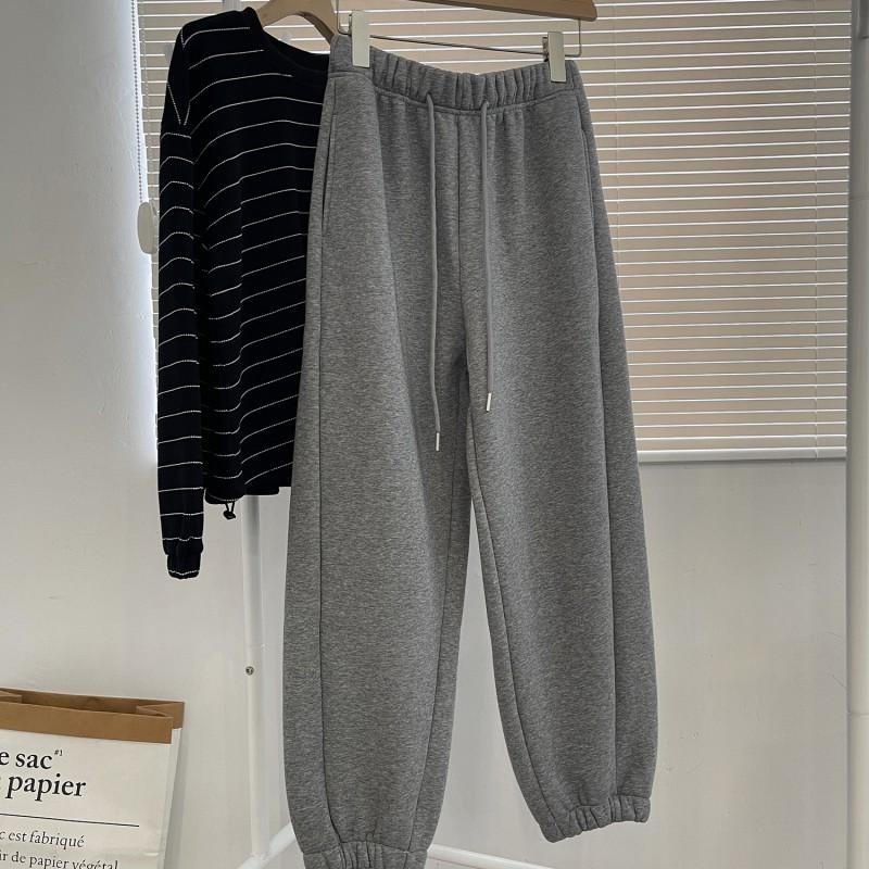 Womens Fleece Lined Sweatpants Loose Fit Tapered Pants Winter Warm Casual Trousers