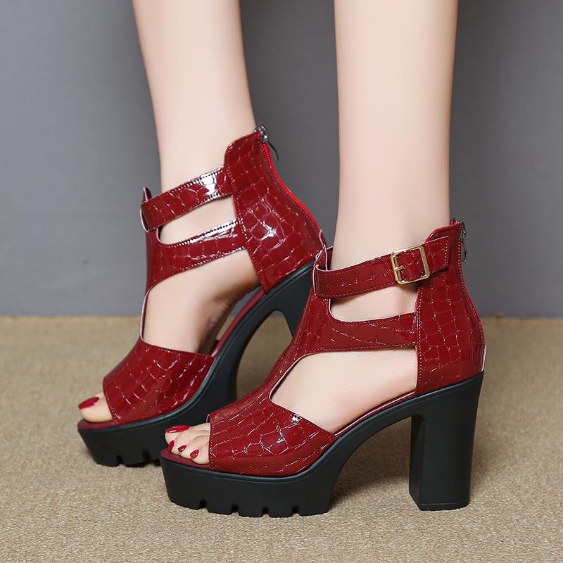 

Fashion 2025 Women High Heels Sandals New Trend Sexy Square Buckle Shoes Women Thick Heel Fish Mouth Platform Sandals Sandalias De Mujer 35 красный