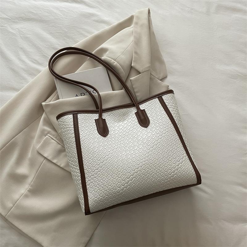 Premium Sense Large-capacity Bag Women's 2025 New Autumn College Students Class Commuting Tote Bag Versatile Shoulder Bag