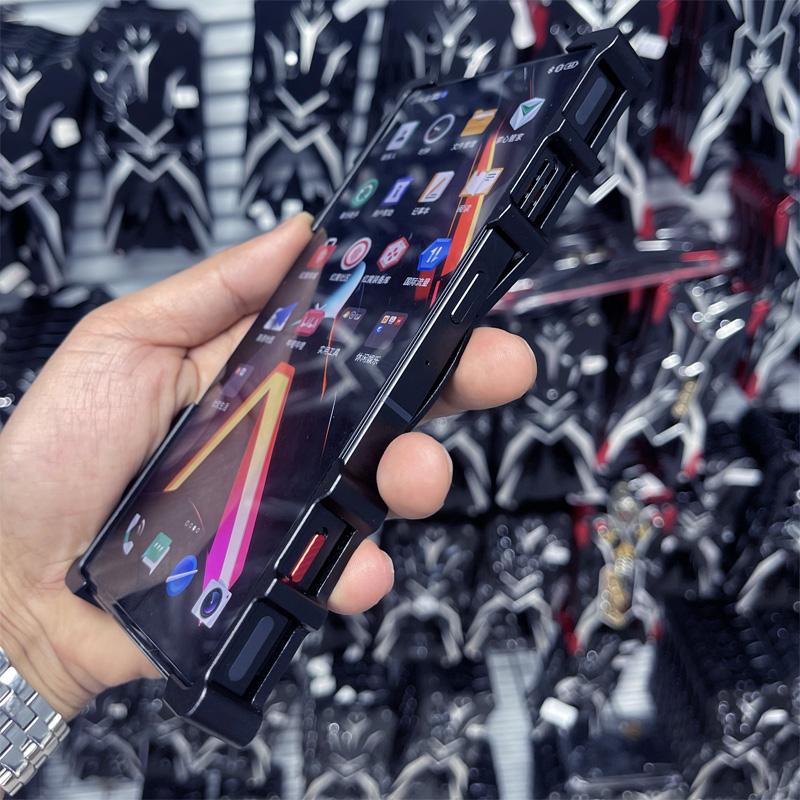 For Samsung Galaxy S25+ Bumper Case Kickstand Aluminum Alloy Magnetic Phone Cover with Wrist Strap