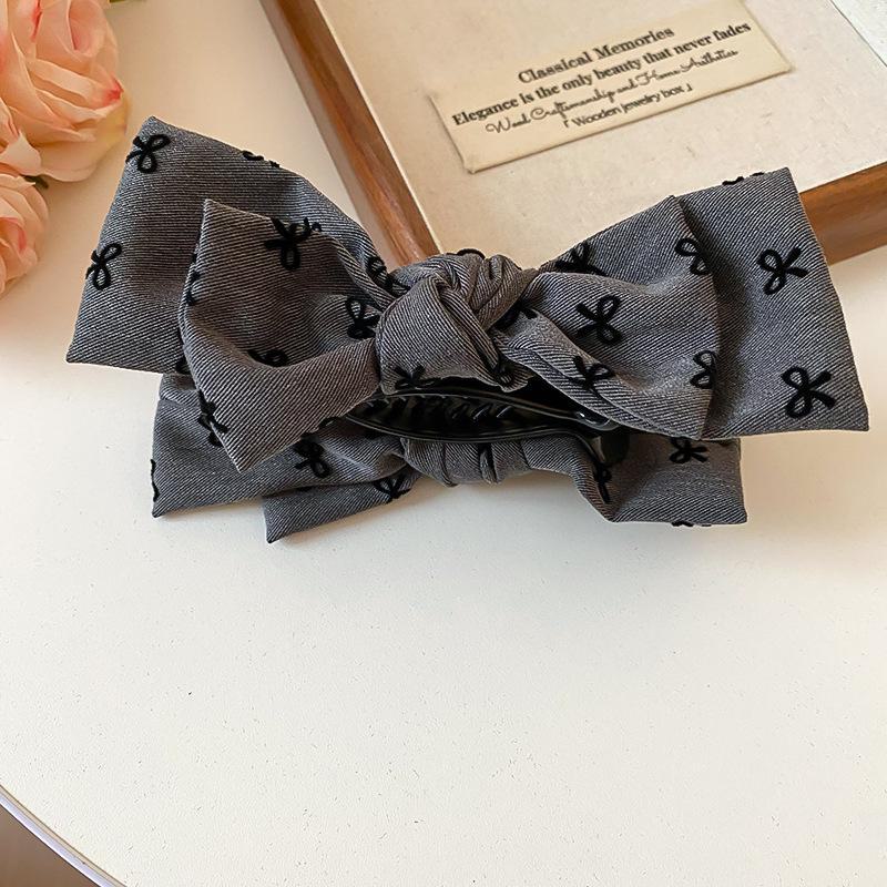 

Французская заколка-бантик из жемчуга - Элегантный тканевый зажим-акула Grab Clip-Style 2 серый