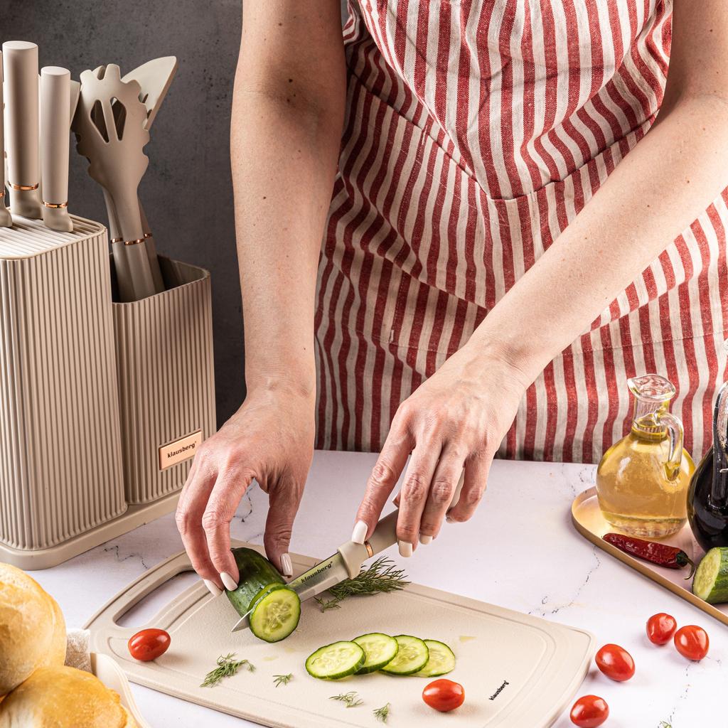 Zestaw Noży Kuchennych W Bloku Z Przyborami Kuchennymi I Deską Do Krojenia 12-ele KLAUSBERG KB-7935
