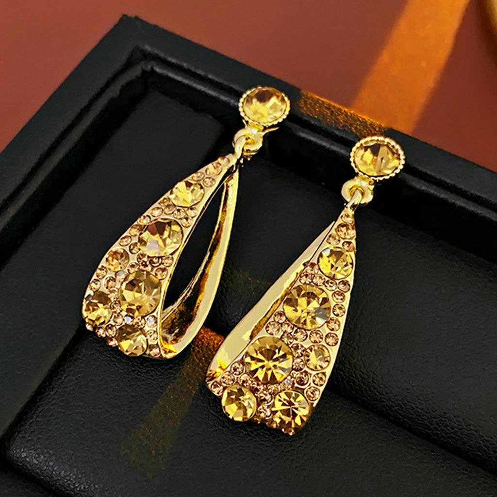 Diamond Studded Metal Earrings, French Retro Personality Nail, Light Luxury, High-end Decoration For Women