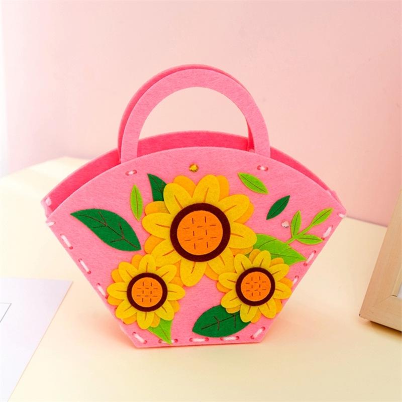 Mother's Day Bouquet Handbag DIY Sewing Kit – Fun Non-woven Fabric Gift for Kids To Make for Mom