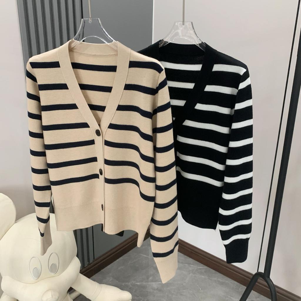 Autumn Women's V-neck Long Sleeved Sweater Striped Knitted Sweater Cardigan Design Sense