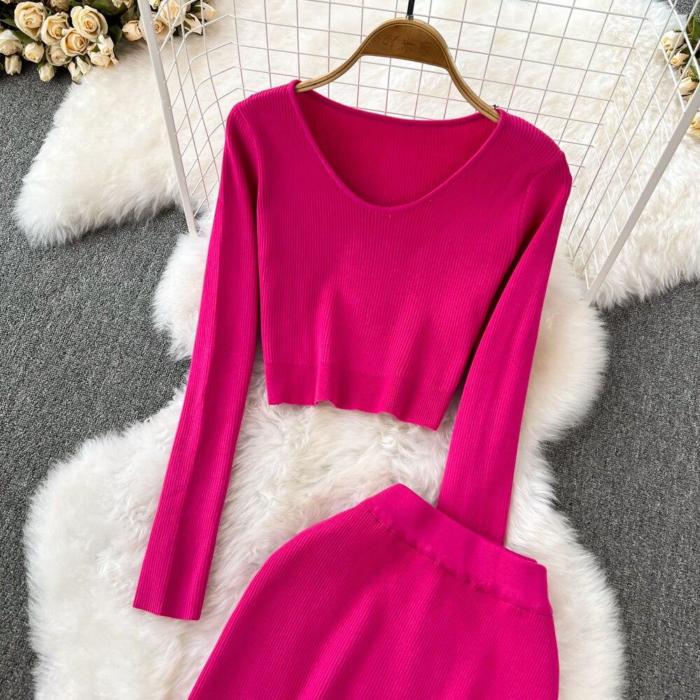 Retro Módní Oblek Spice Spice Styl Kulatý Výstřih Krátký Top + Sukně z Úpletu s Vysokým Pasem a Rozparkem Dvoudílný Set