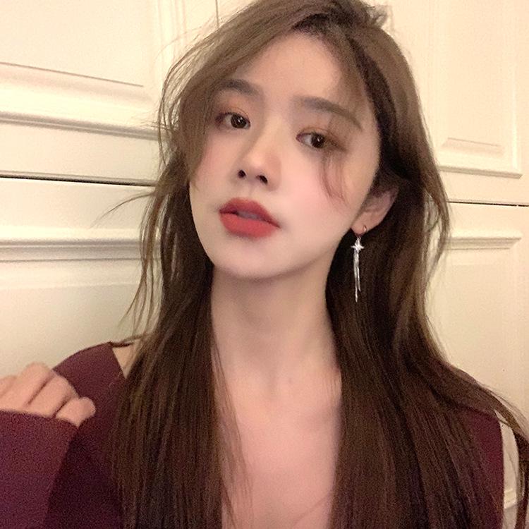 2024 Trendy INS-Style Dark Heart Stud Earrings: Sweet, Niche Design for Female Students