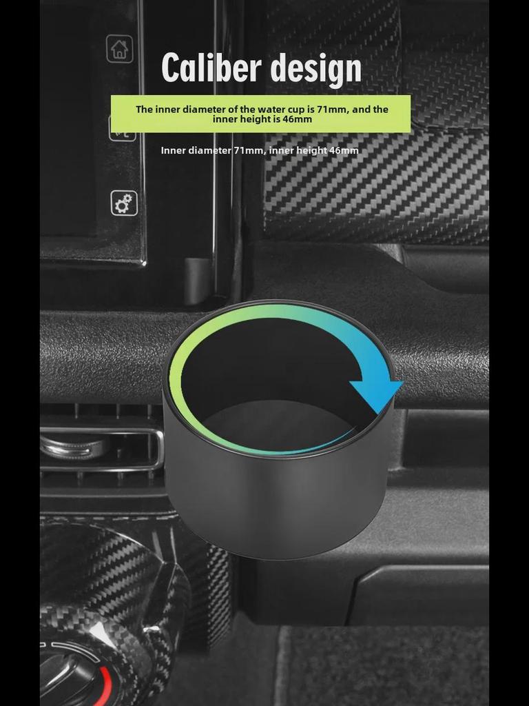 Držák na vodu pro Suzuki Jimny JB64/JB74 přístrojová deska