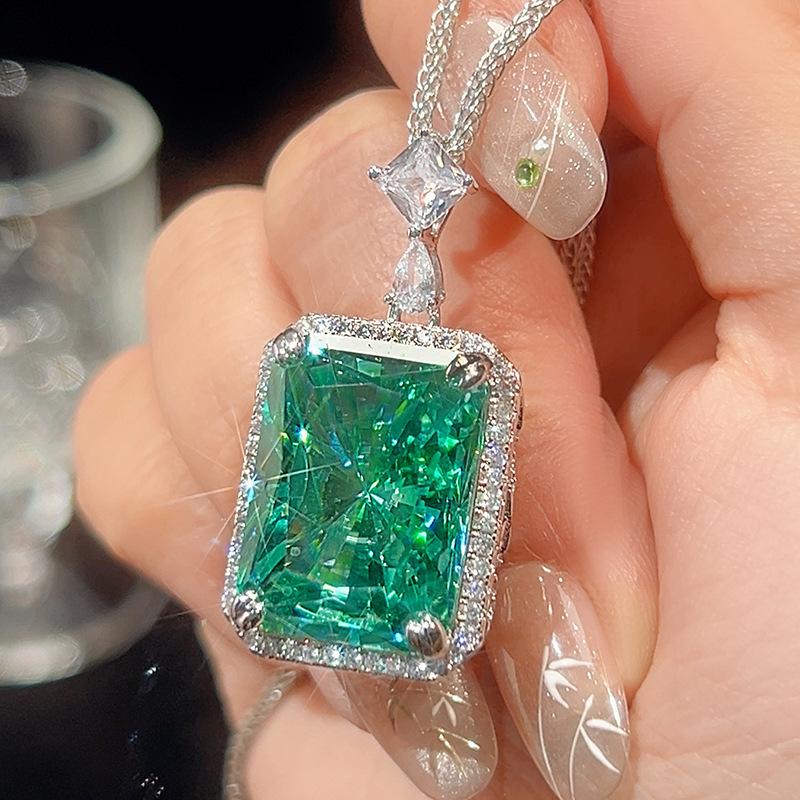15x20mm Paraiba Tourmaline Color Pendant Necklace Square Emerald Cut Green Gemstone Halo Pendant Luxury Party Jewelry for Women