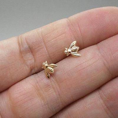 European and American Women's Creative Bee Earrings