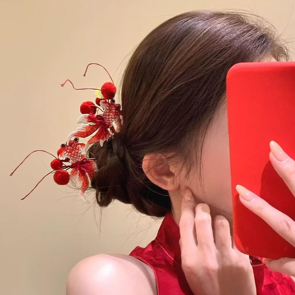 2026 New Jumping Dragon Door Lucky Jing Hairball Hair Pins New Year Red New Chinese Celebration Exquisite Hairdressing
