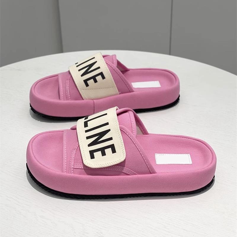 

French beautiful thick-bottomed cool slippers for women s summer wear 2025 new fashion super-hot pregnant women stepping on shit beach slippers 40