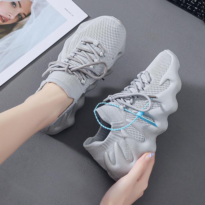 Unisex Flyknit Breathable Mesh Sneakers Octopus Sole Couple Athletic Running Shoes Summer Lightweight Casual Outdoor Walking Footwear