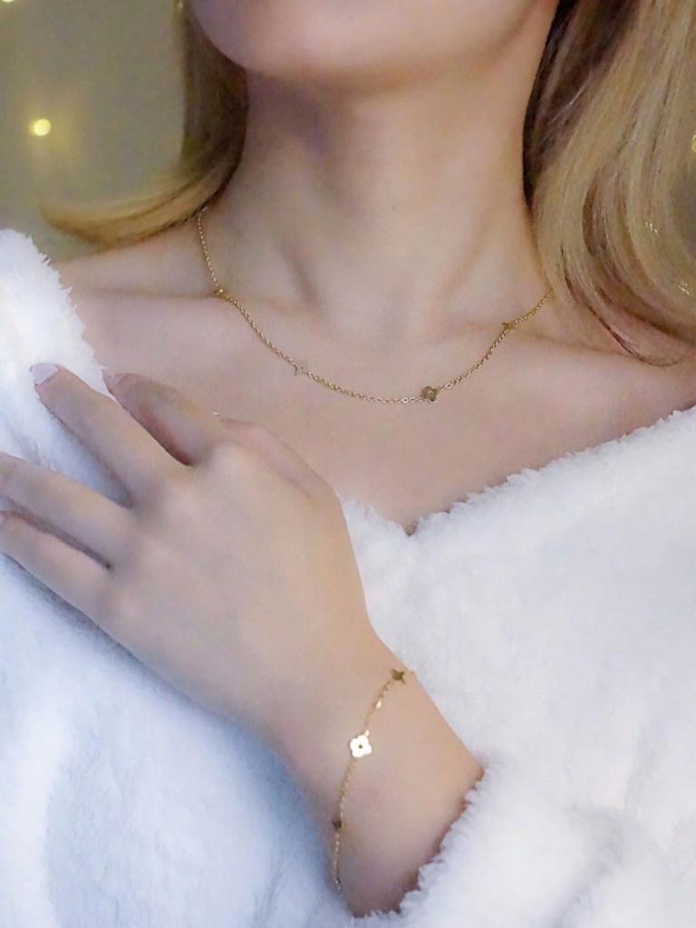 1 Pc/Set Fashion Trend Simple 18k Gold Plated Stainless Steel Gold Lucky Clover With Shooting Star Necklace Bracelet Zircon Set