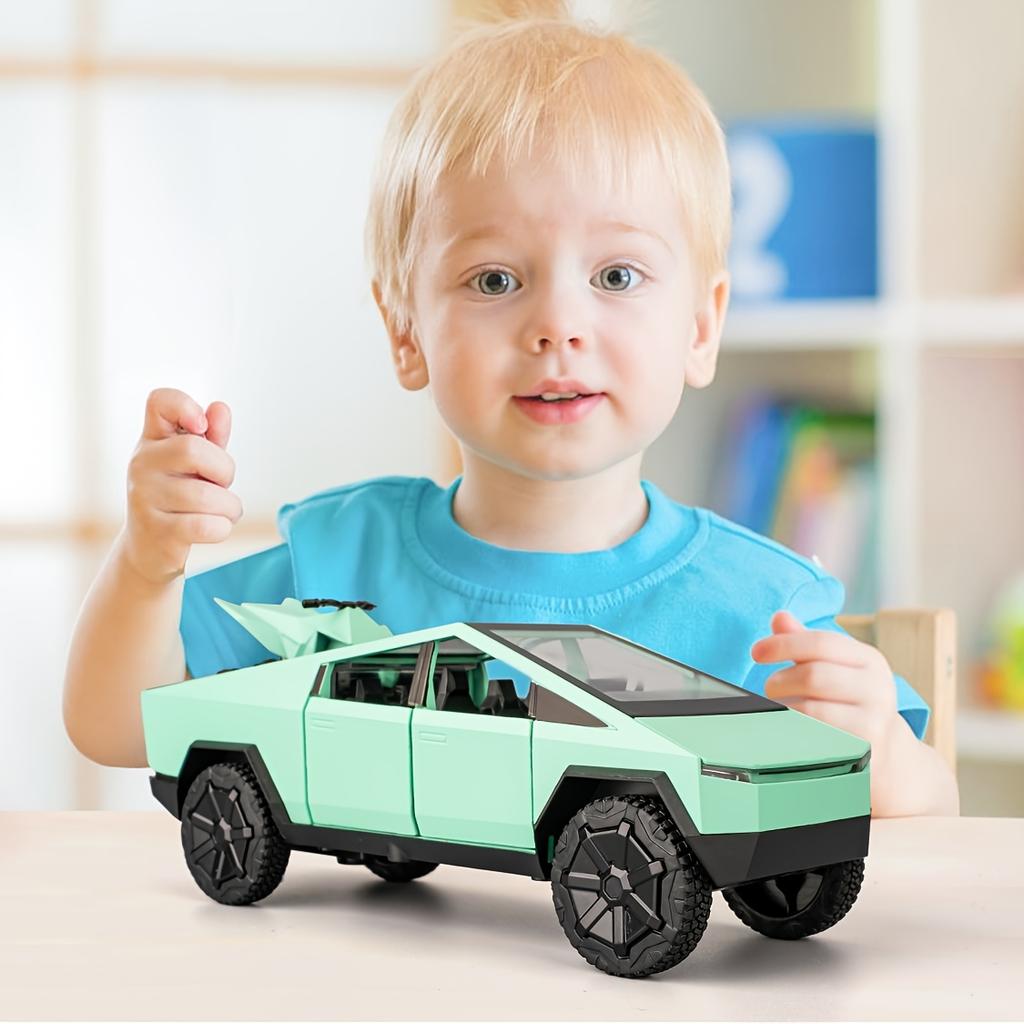 1:32 Scale Zinc Alloy Golden Pickup Truck Model Toy, With Sound And Light Effects, A Birthday Or Christmas Surprise Gift For Boys And Girls