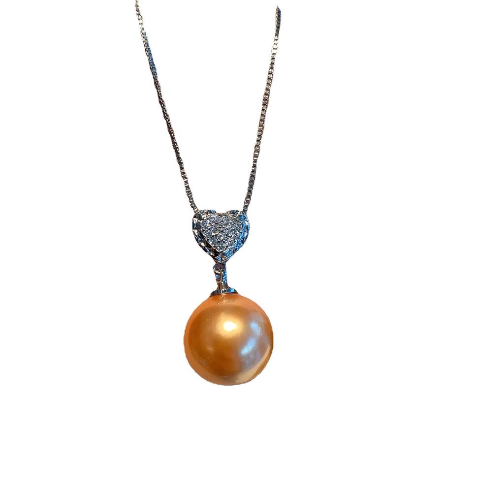 Australian Fritillary Pearl Pendant Female Cold Wind Gold Pearl Necklace Bone Chain Female